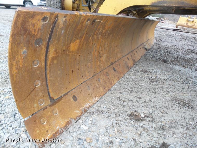 image for item DA0551 1989 Caterpillar 140G motor grader