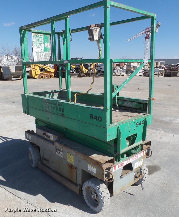 image for item DA0569 Mec 1632 scissor lift