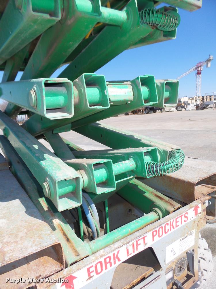 image for item DA0569 Mec 1632 scissor lift