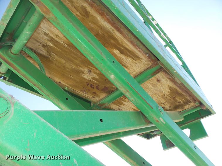 image for item DA0569 Mec 1632 scissor lift
