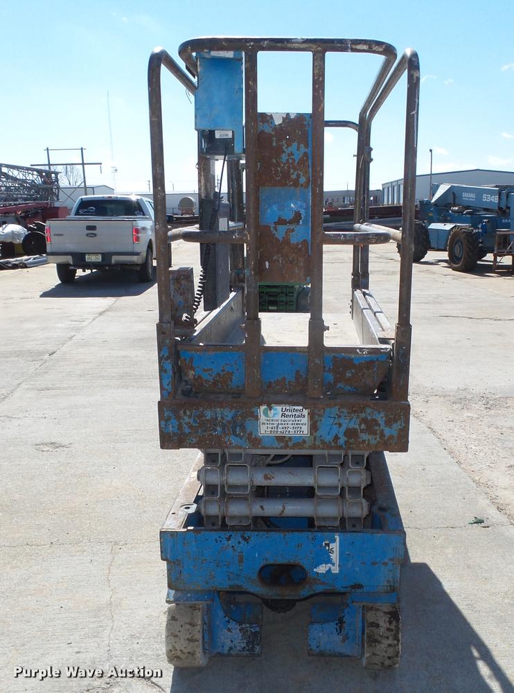 image for item DA0570 Genie GS1930 scissor lift