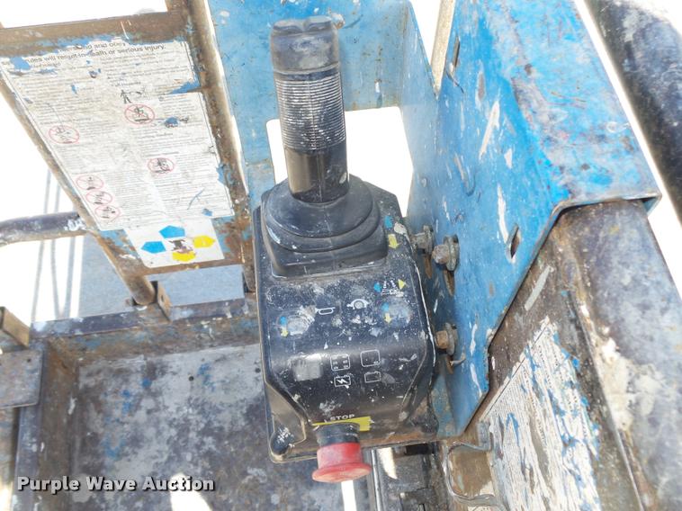 image for item DA0570 Genie GS1930 scissor lift