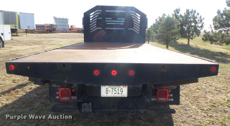 image for item DA0578 2005 Chevrolet C4500 flatbed truck