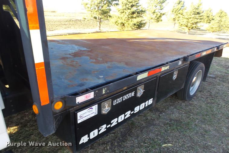 image for item DA0578 2005 Chevrolet C4500 flatbed truck