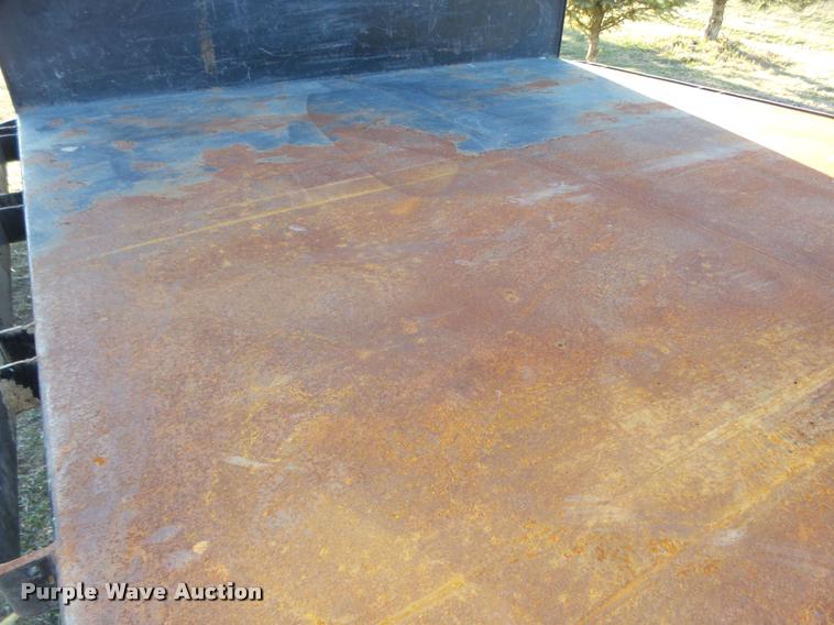 image for item DA0578 2005 Chevrolet C4500 flatbed truck