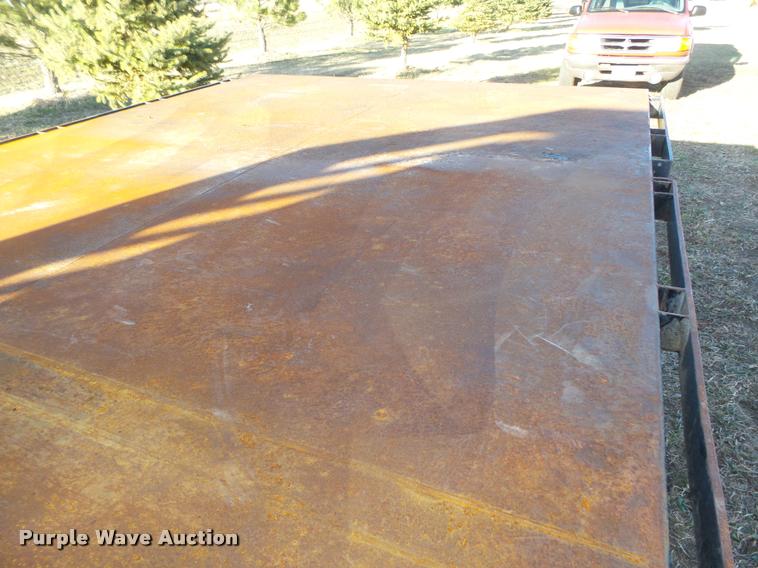 image for item DA0578 2005 Chevrolet C4500 flatbed truck