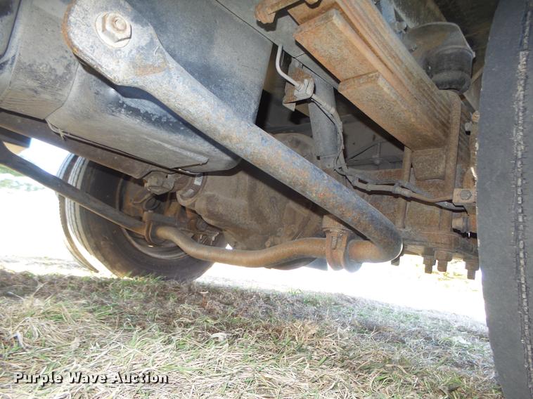 image for item DA0578 2005 Chevrolet C4500 flatbed truck