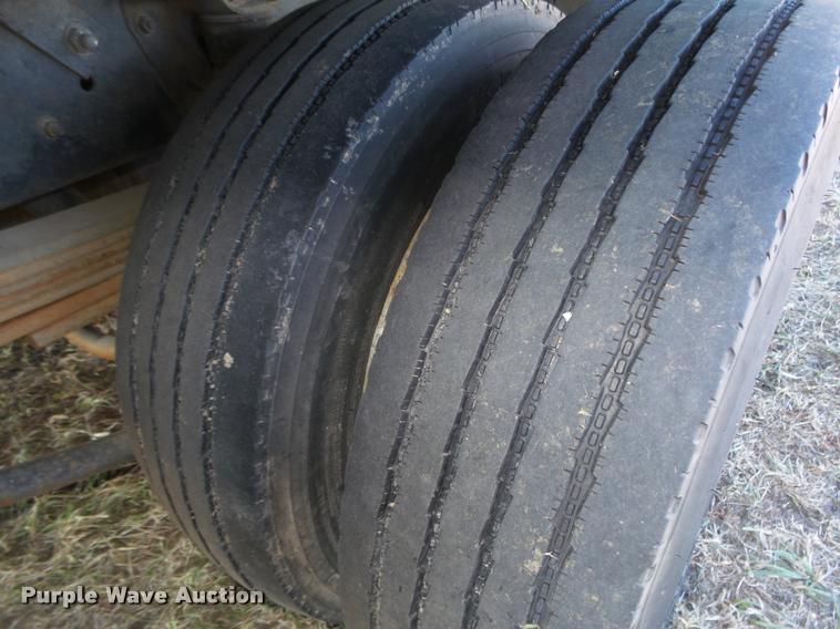 image for item DA0578 2005 Chevrolet C4500 flatbed truck