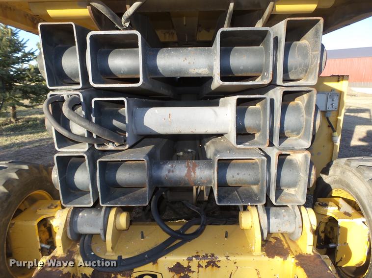image for item DA0580 1995 Grove SM3884 scissor lift