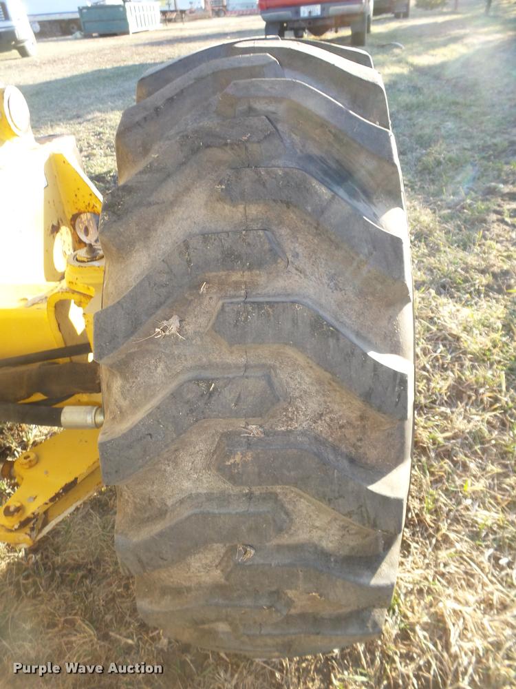 image for item DA0580 1995 Grove SM3884 scissor lift