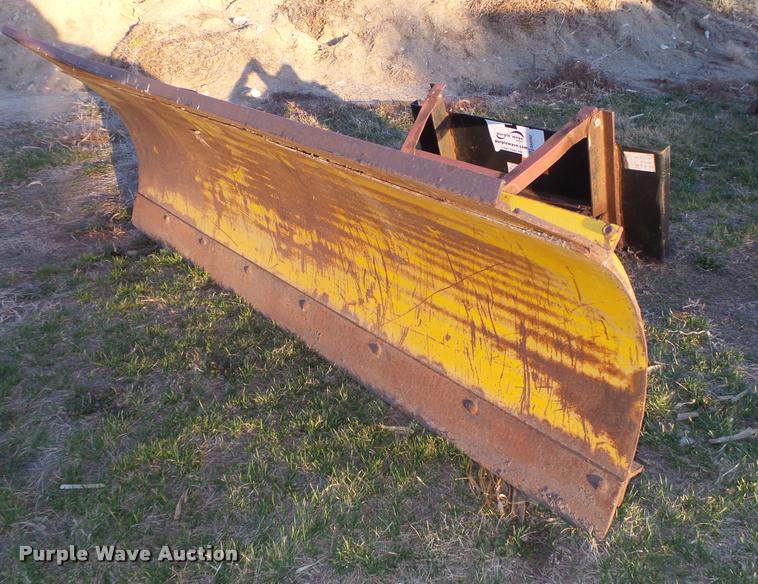 image for item DA0582 ST-90 skid steer snow blade