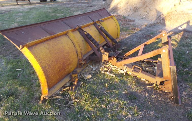 image for item DA0582 ST-90 skid steer snow blade