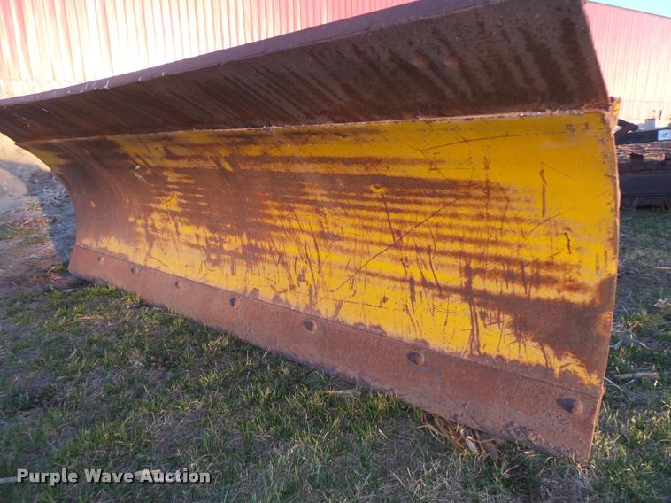 image for item DA0582 ST-90 skid steer snow blade