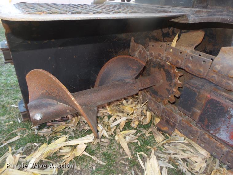 image for item DA0583 Lowe 40C offset skid steer trencher