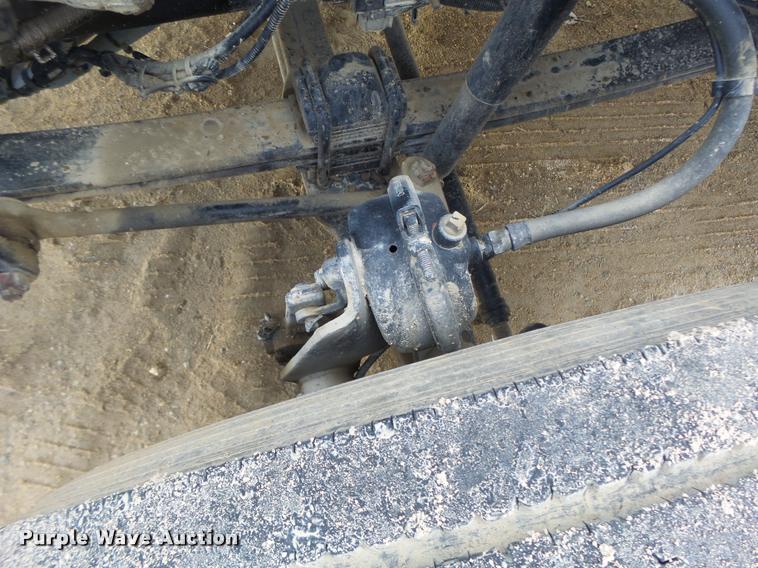 image for item DA3340 2010 Kenworth T370 flatbed truck