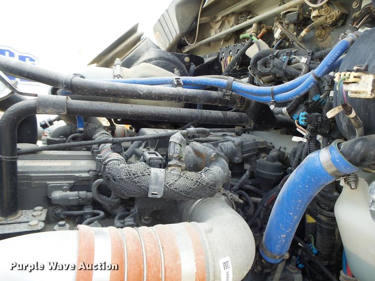 image for item DA3340 2010 Kenworth T370 flatbed truck