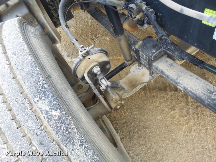 image for item DA3340 2010 Kenworth T370 flatbed truck