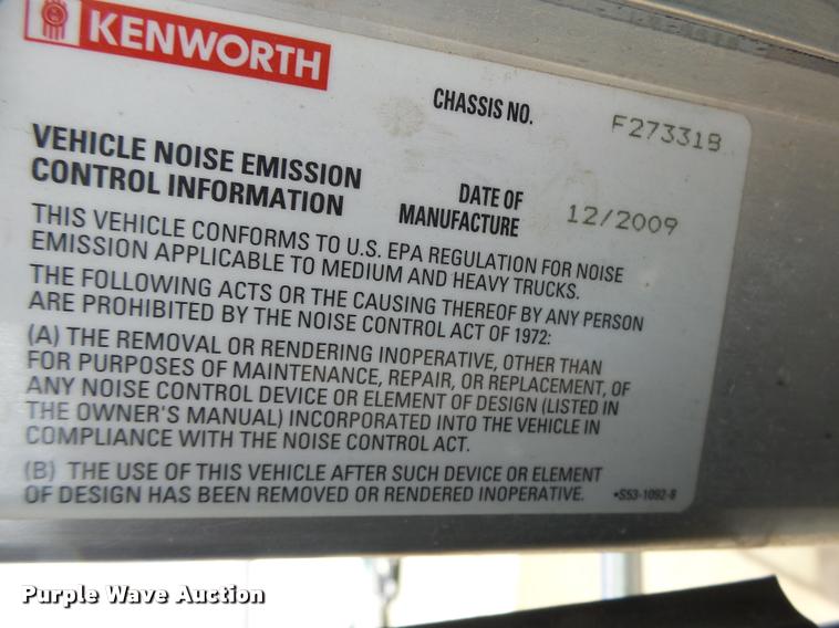 image for item DA3340 2010 Kenworth T370 flatbed truck