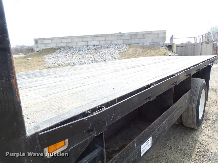 image for item DA3340 2010 Kenworth T370 flatbed truck