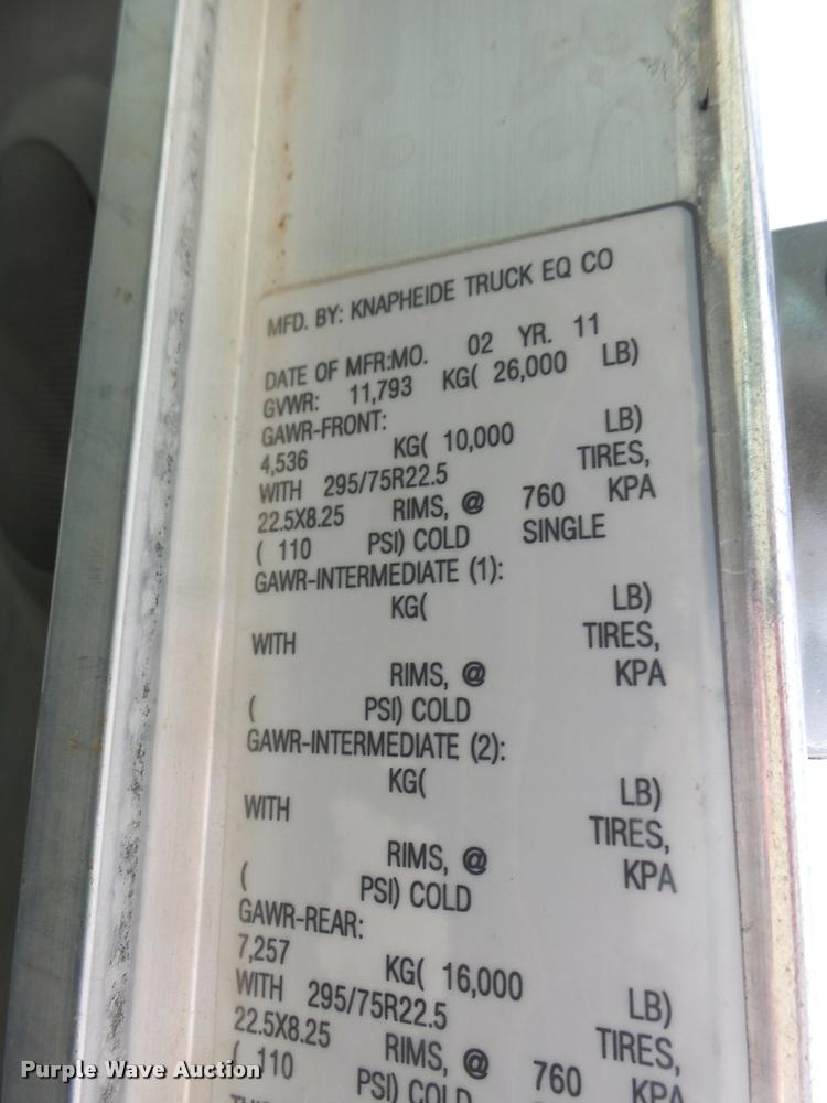 image for item DA3340 2010 Kenworth T370 flatbed truck