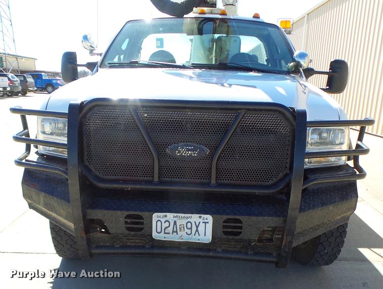 image for item DA3344 2007 Ford F550 bucket truck