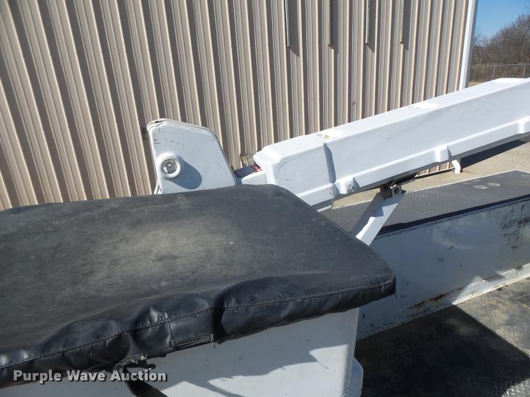 image for item DA3344 2007 Ford F550 bucket truck