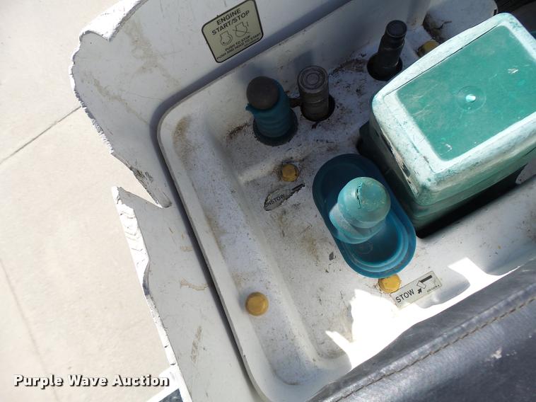 image for item DA3344 2007 Ford F550 bucket truck