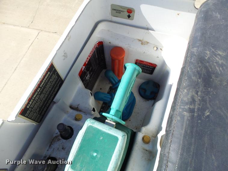 image for item DA3344 2007 Ford F550 bucket truck