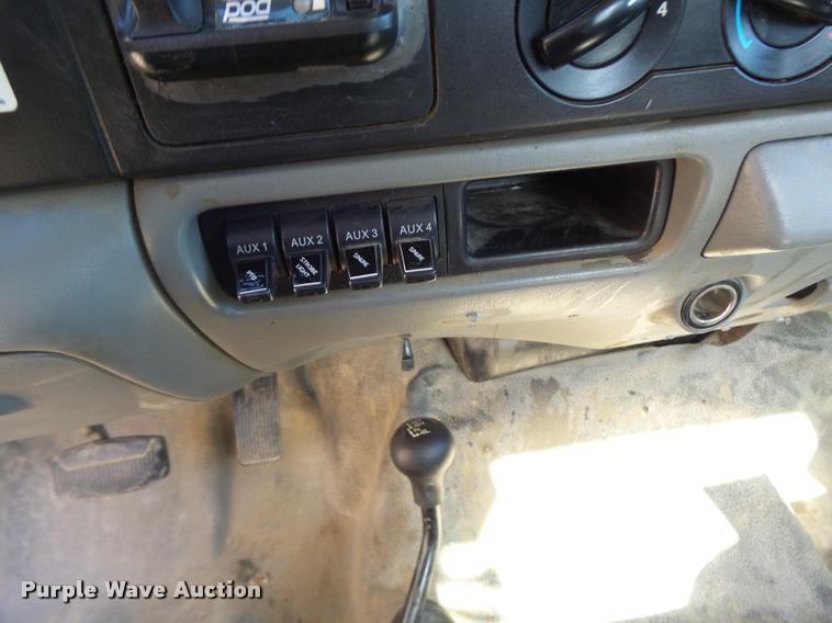 image for item DA3344 2007 Ford F550 bucket truck