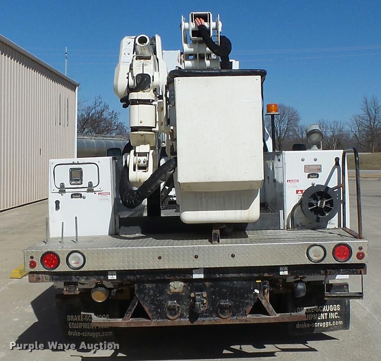 image for item DA3345 2011 Dodge Ram 5500 bucket truck