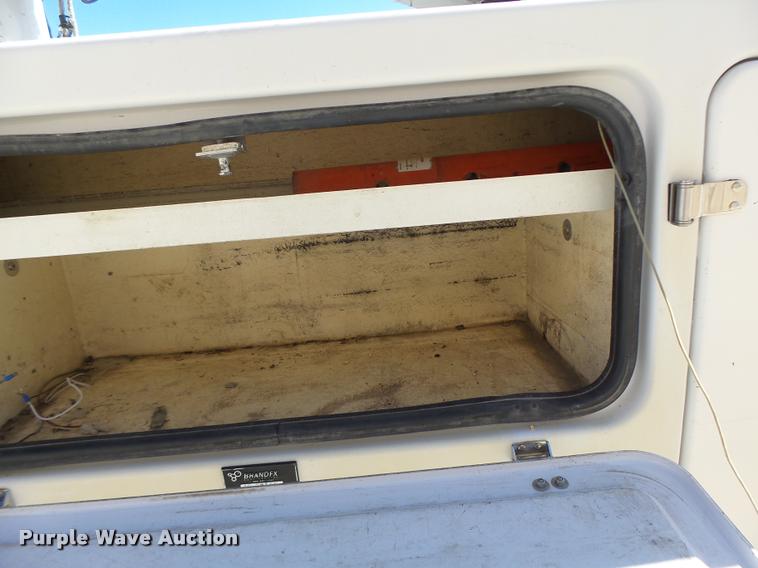 image for item DA3345 2011 Dodge Ram 5500 bucket truck