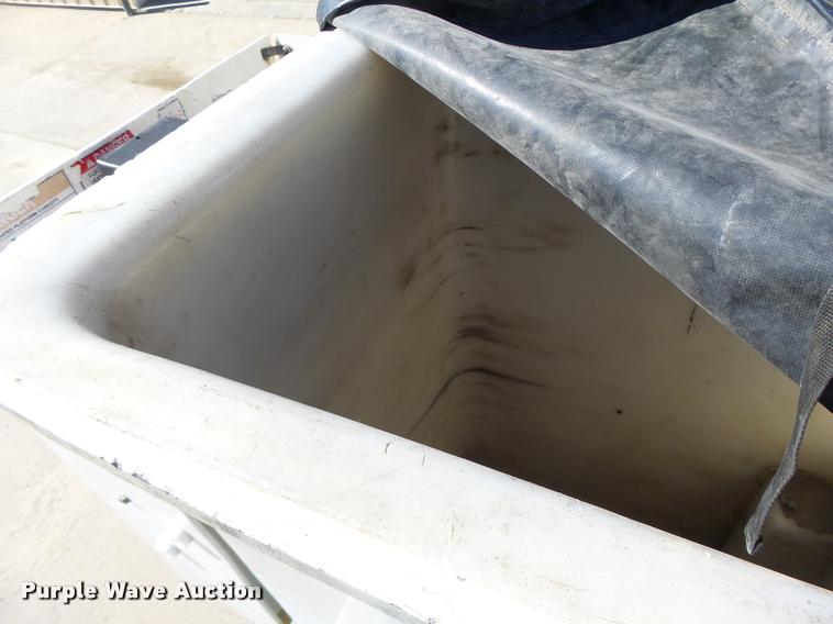 image for item DA3345 2011 Dodge Ram 5500 bucket truck