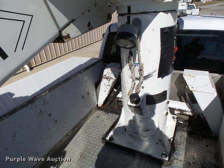 image for item DA3345 2011 Dodge Ram 5500 bucket truck