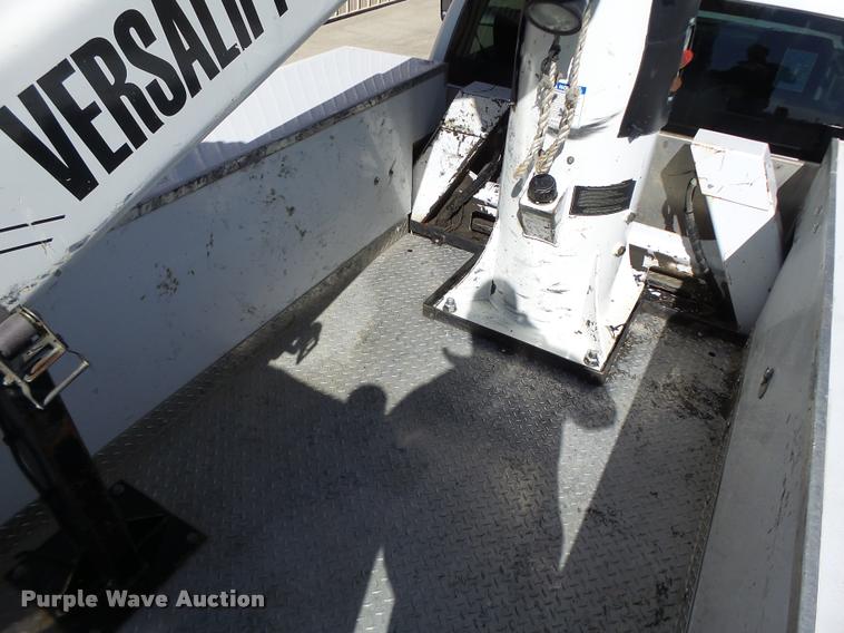 image for item DA3345 2011 Dodge Ram 5500 bucket truck