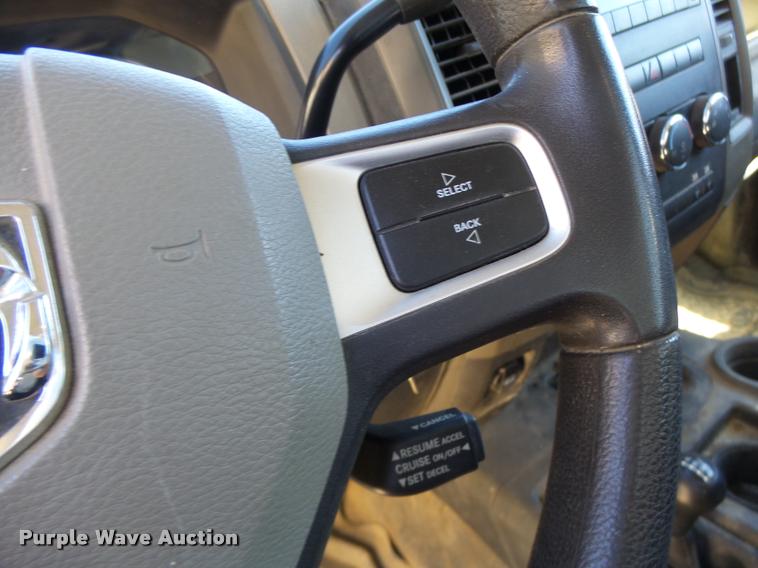 image for item DA3345 2011 Dodge Ram 5500 bucket truck