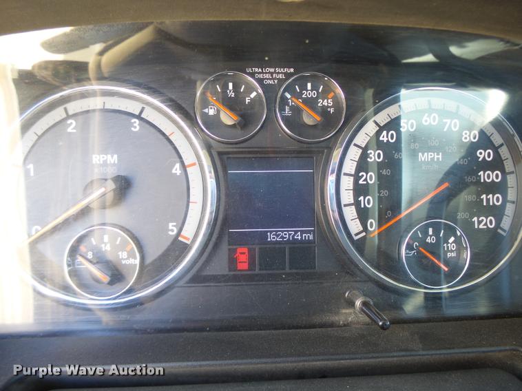 image for item DA3345 2011 Dodge Ram 5500 bucket truck