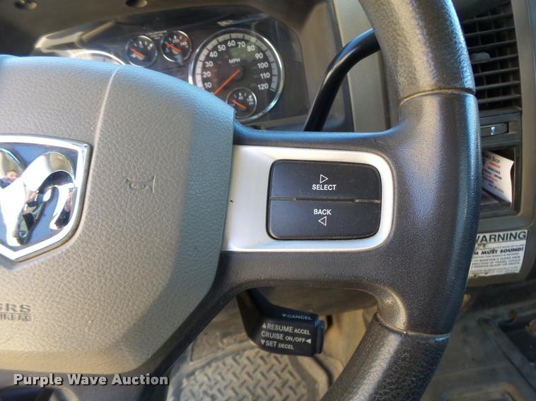 image for item DA3345 2011 Dodge Ram 5500 bucket truck