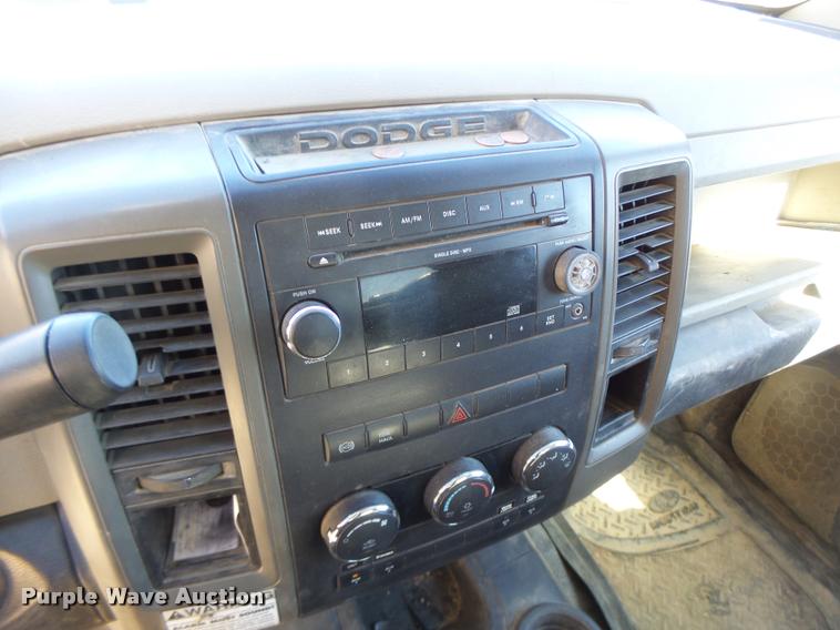 image for item DA3345 2011 Dodge Ram 5500 bucket truck