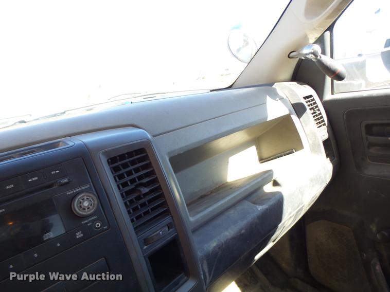 image for item DA3345 2011 Dodge Ram 5500 bucket truck