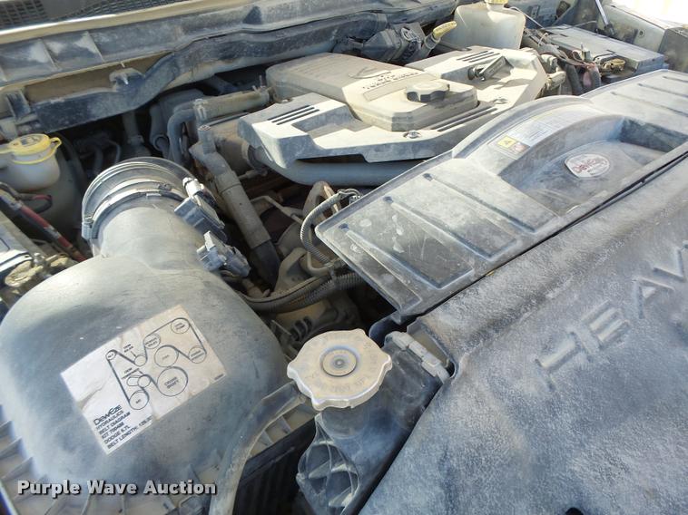 image for item DA3345 2011 Dodge Ram 5500 bucket truck