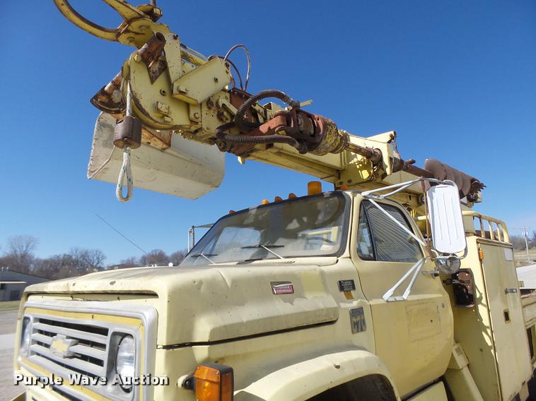image for item DA3367 1979 Chevrolet C70 digger derrick truck