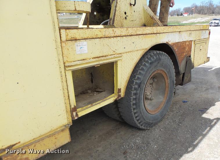 image for item DA3367 1979 Chevrolet C70 digger derrick truck