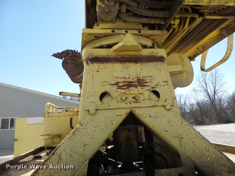 image for item DA3367 1979 Chevrolet C70 digger derrick truck