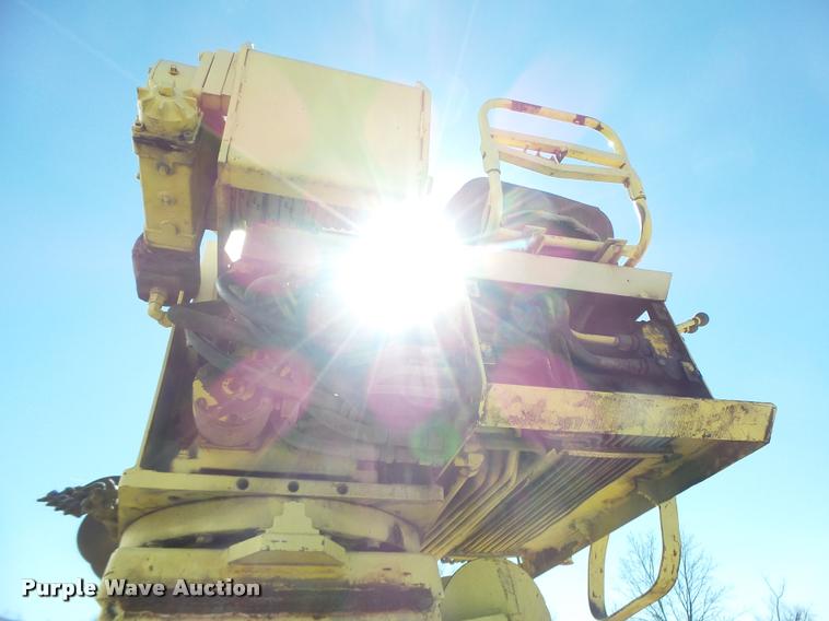 image for item DA3367 1979 Chevrolet C70 digger derrick truck