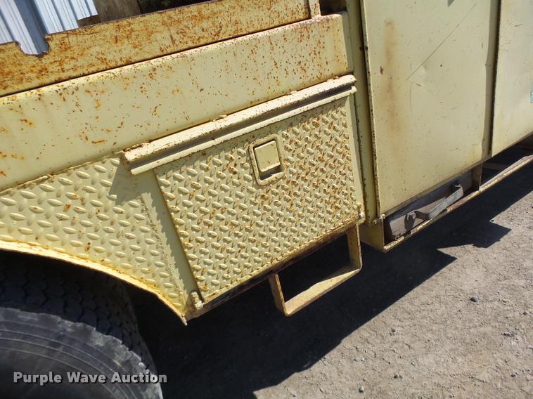 image for item DA3367 1979 Chevrolet C70 digger derrick truck