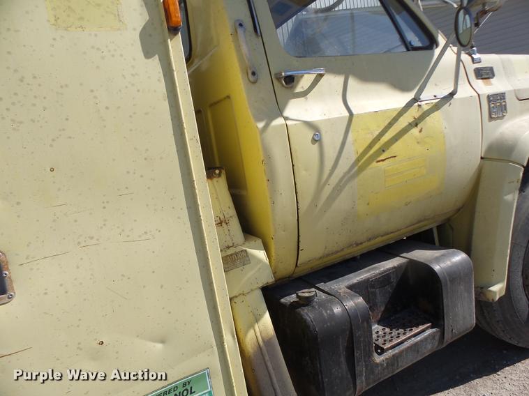 image for item DA3367 1979 Chevrolet C70 digger derrick truck