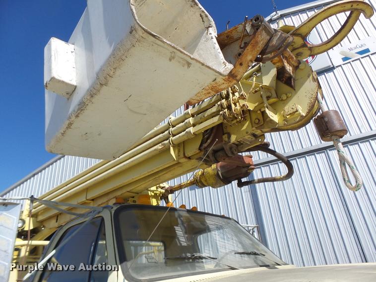 image for item DA3367 1979 Chevrolet C70 digger derrick truck