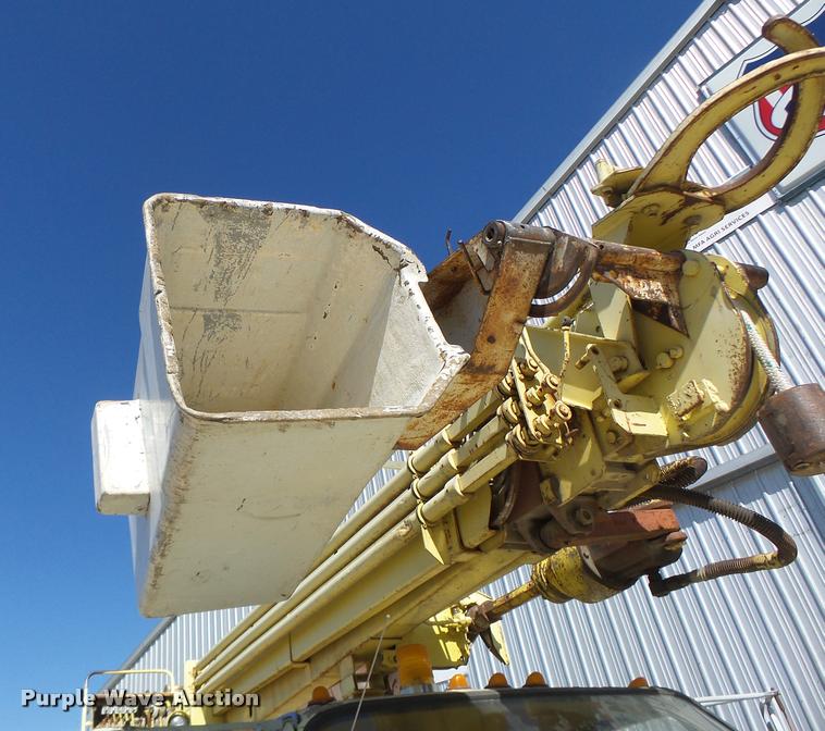 image for item DA3367 1979 Chevrolet C70 digger derrick truck