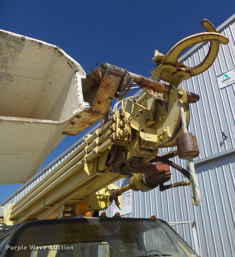 image for item DA3367 1979 Chevrolet C70 digger derrick truck