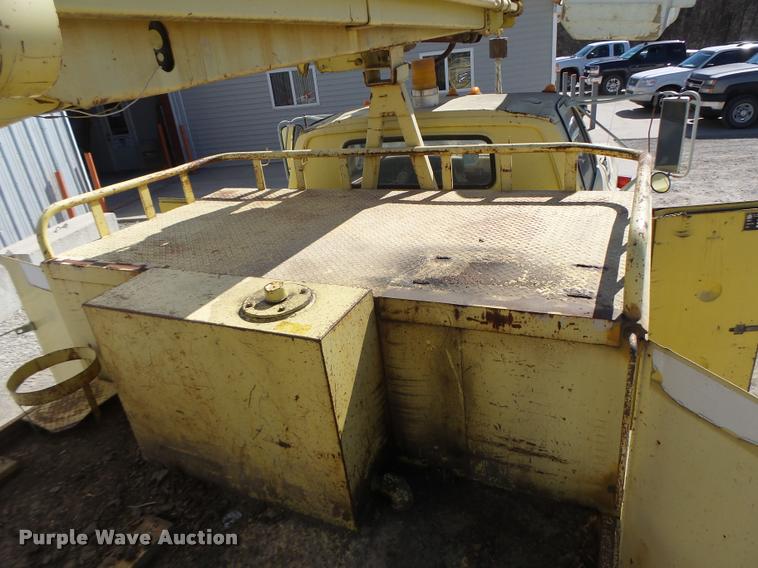 image for item DA3367 1979 Chevrolet C70 digger derrick truck